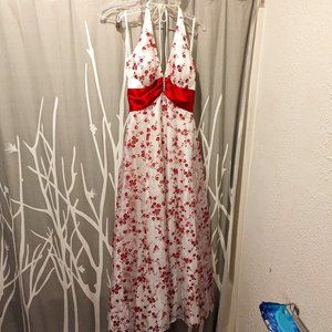 Blondie Nites floor length halter white/red floral prom dress Junior size 5